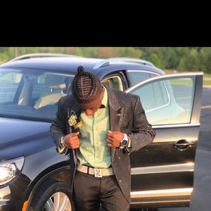 Meet your Posher, Joshua